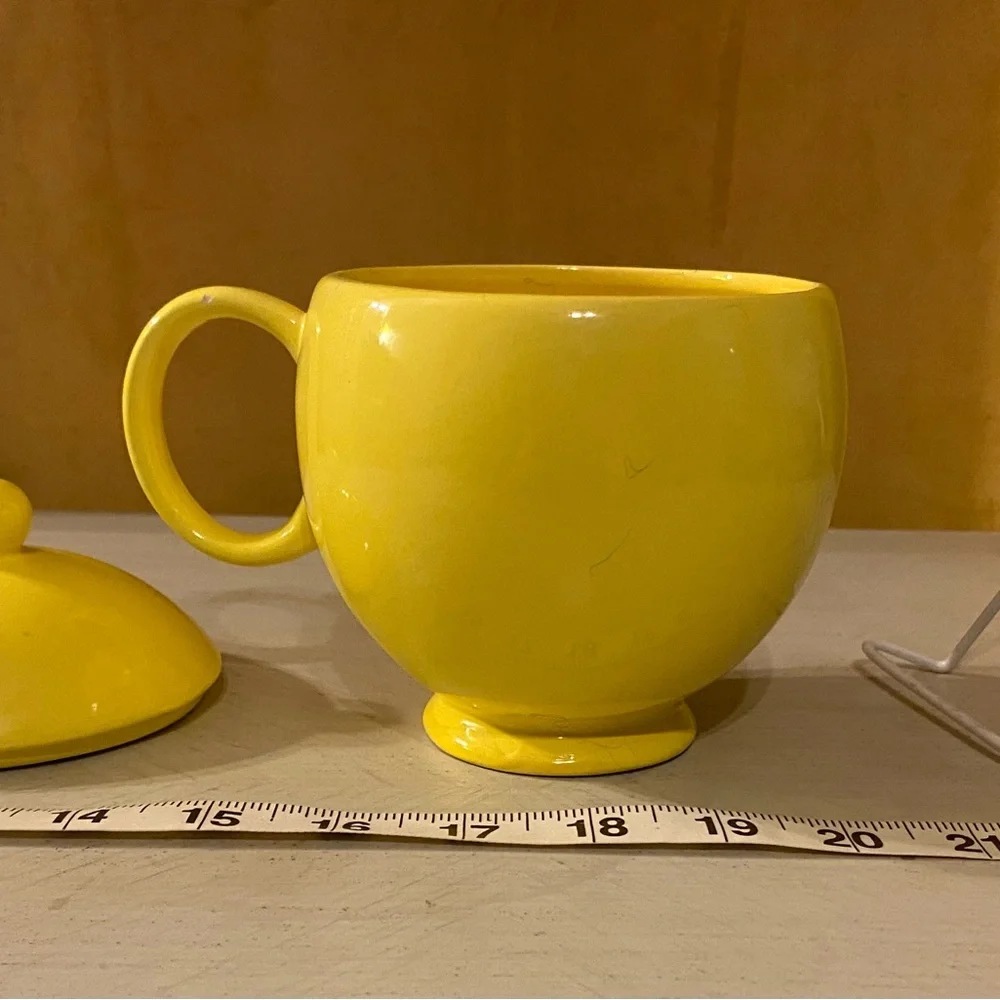 Perfect Yellow Smiley Face Mug with Lid Great accent vase happy home decorative! - Picture 5 of 9